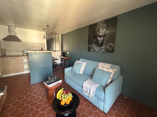 BnBNook - Chic 1BR Steps from Vosges & Saint-Paul