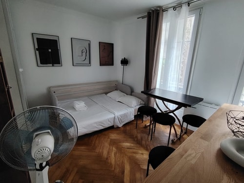 BnBNook - Cozy Studio by Latin Quarter