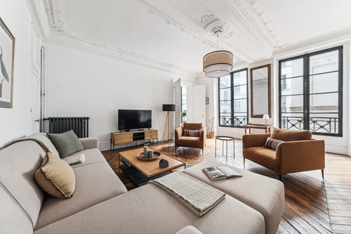 BnBNook - Luxury 4BR 2BA - Hotel de Ville & Louvre