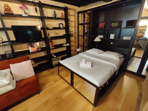 BnBNook - Cozy Studio in Historic Le Marais