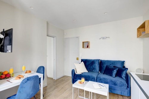 BnBNook - Cozy 1BR - Champ de Mars & Eiffel Tower