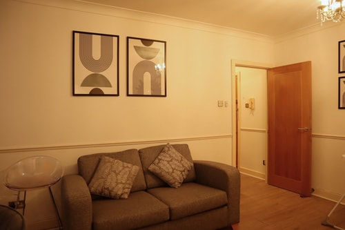 BnBNook - Chic 1BR Near St. Paul & Thames