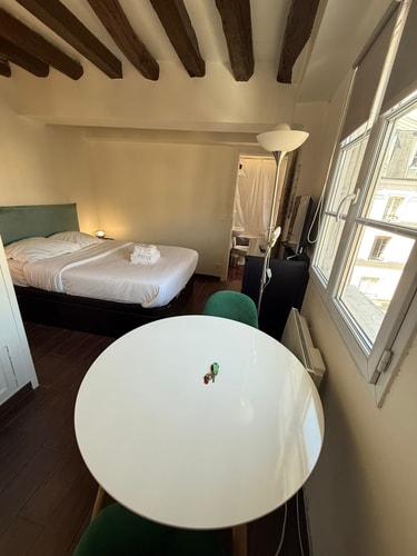 BnBNook - Studio in Latin Quarter & by Notre-Dame