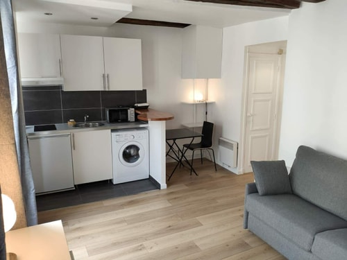 BnBNook - Cozy Studio in the Heart of Le Marais