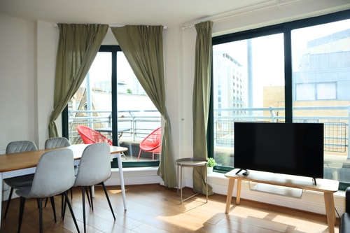 BnBNook - Bright 1BR - Walk to Tower Bridge