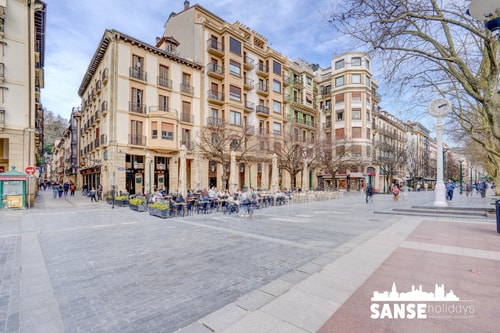 Edificio histórico, céntrico, cerca todo; playa. 43 Sanse Holidays - Apartamentos tur&iacute;sticos en San Sebasti&aacute;n