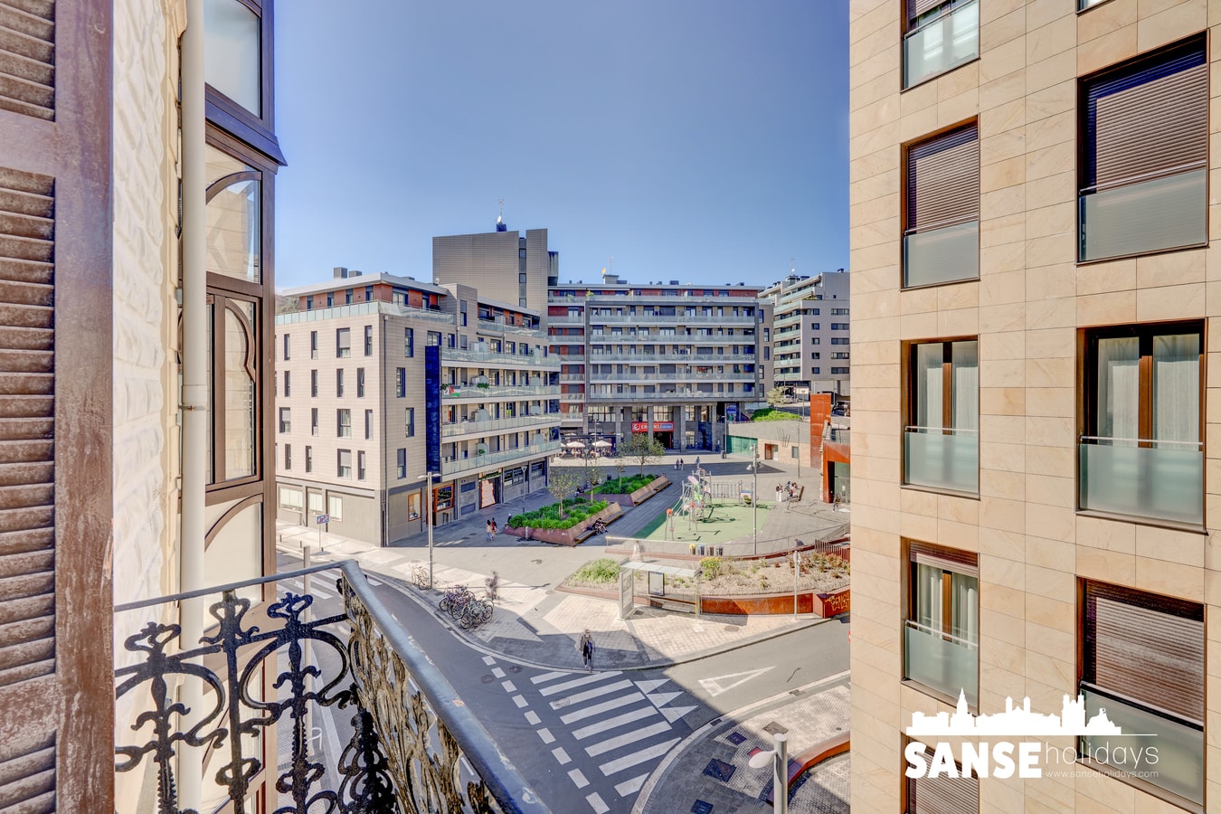 Yoldi Guesthouse - Ondarreta Room 18 Sanse Holidays - Tourist apartments in San Sebastián