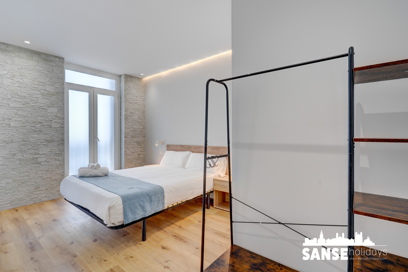 Pensión Yoldi - Habitación Ondarreta 2 Sanse Holidays - Apartamentos tur&iacute;sticos en San Sebasti&aacute;n