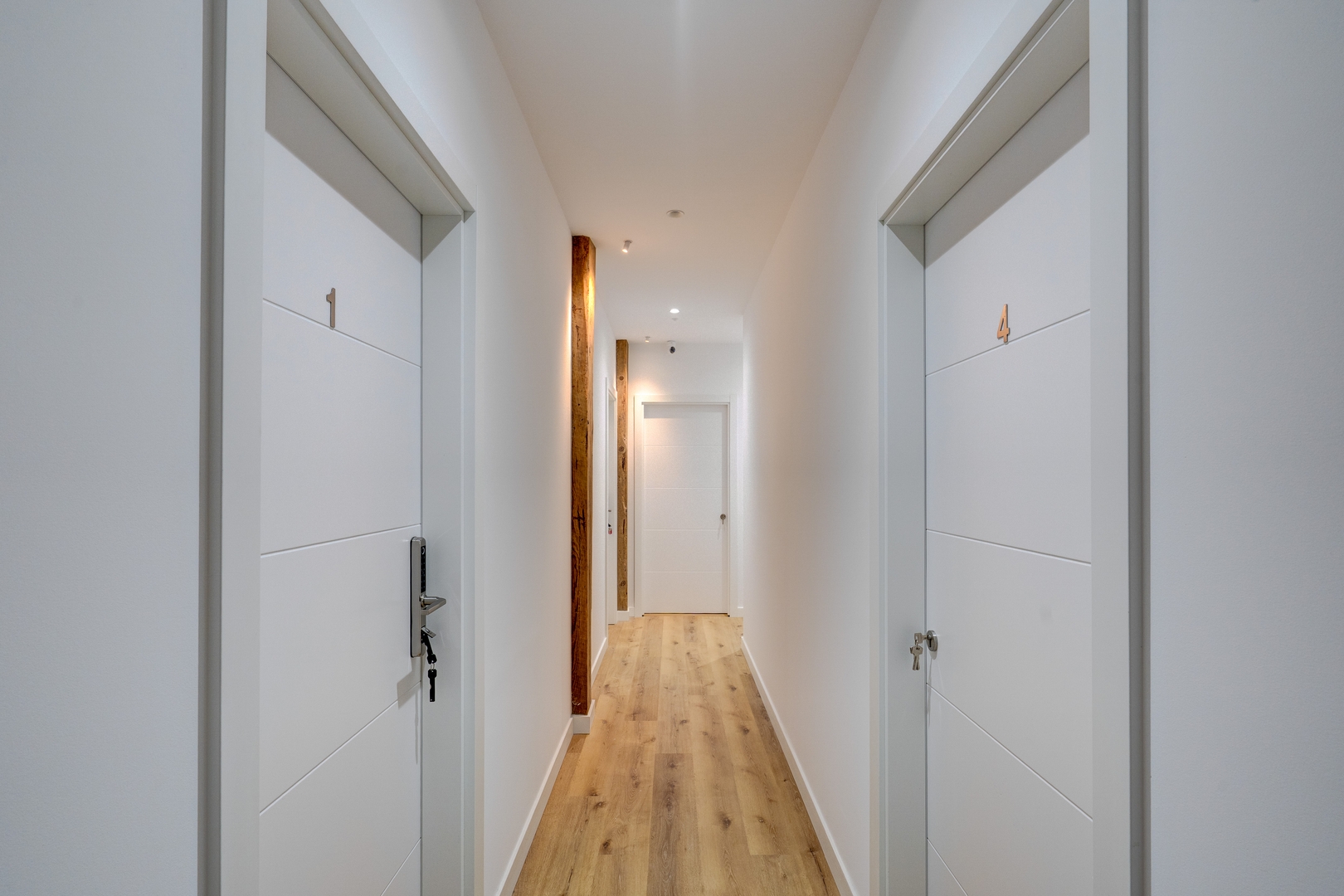 Pensión Yoldi - Habitación Peine del Viento 15 Sanse Holidays - Apartamentos tur&iacute;sticos en San Sebasti&aacute;n