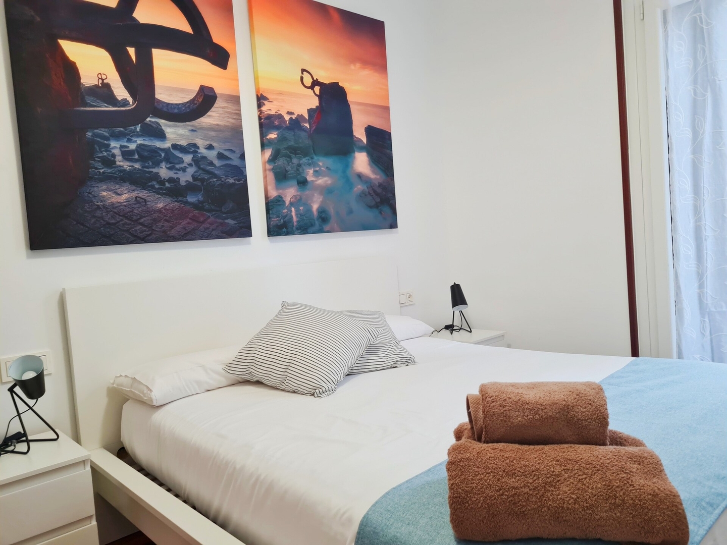 Pensión Yoldi - Habitación Peine del Viento 5 Sanse Holidays - Alojamiento en San Sebastián