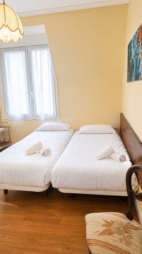 **Piso en Alquiler en el Corazón de Gros - Oportunidad Única**  3 Sanse Holidays - Apartamentos tur&iacute;sticos en San Sebasti&aacute;n