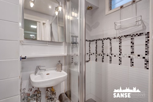 Edificio histórico, céntrico, cerca todo; playa. 22 Sanse Holidays - Apartamentos tur&iacute;sticos en San Sebasti&aacute;n