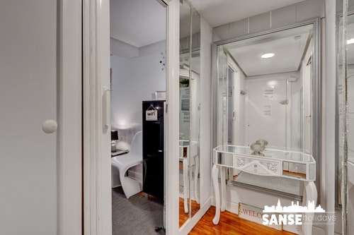 Edificio histórico, céntrico, cerca todo; playa. 35 Sanse Holidays - Apartamentos tur&iacute;sticos en San Sebasti&aacute;n