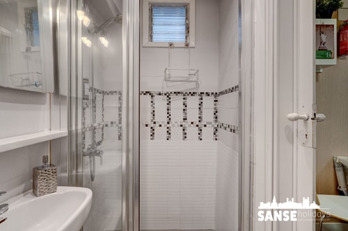 Edificio histórico, céntrico, cerca todo; playa. 23 Sanse Holidays - Apartamentos tur&iacute;sticos en San Sebasti&aacute;n