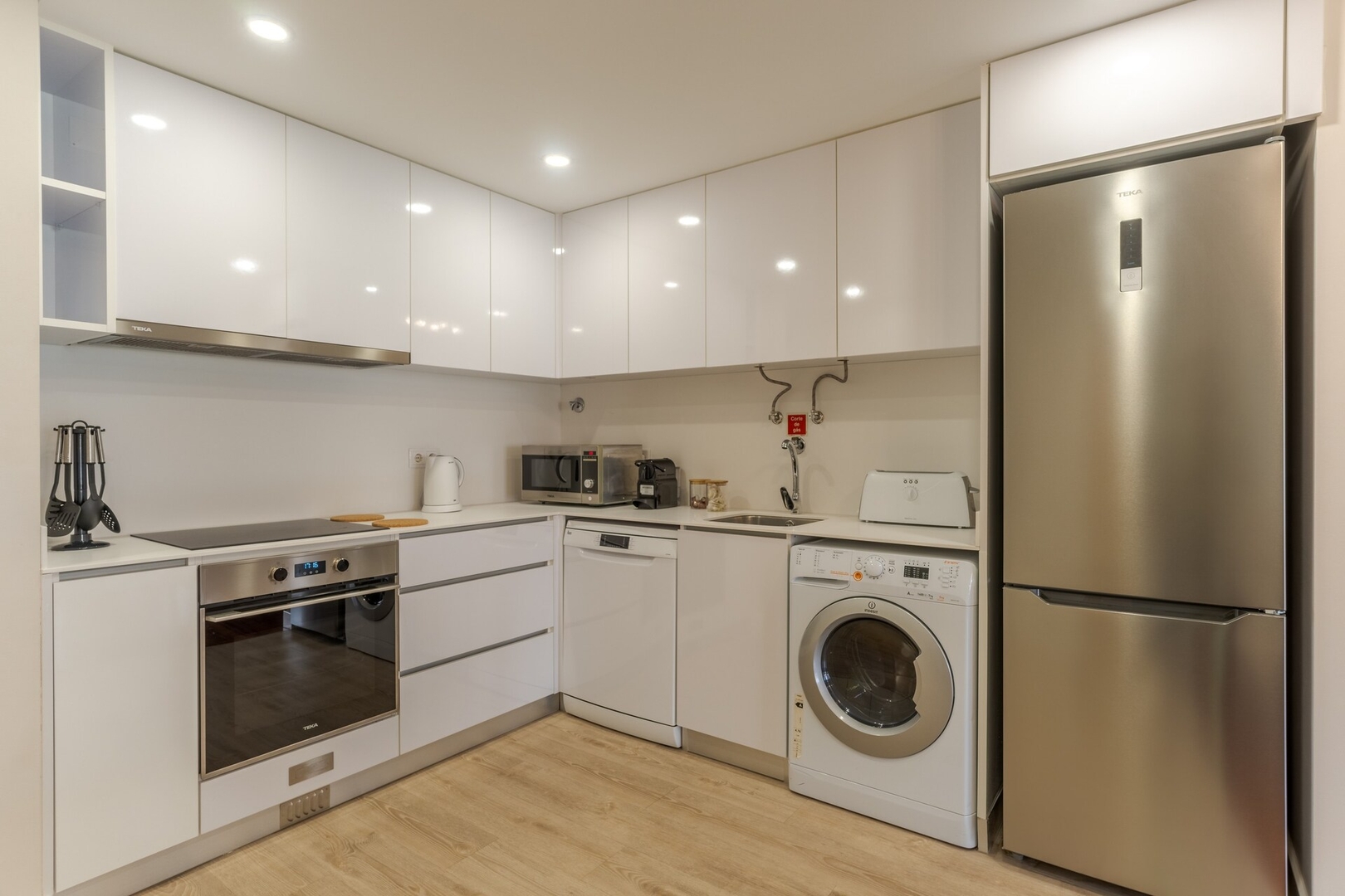 Stay In Avenue Arriaga 10 — 9