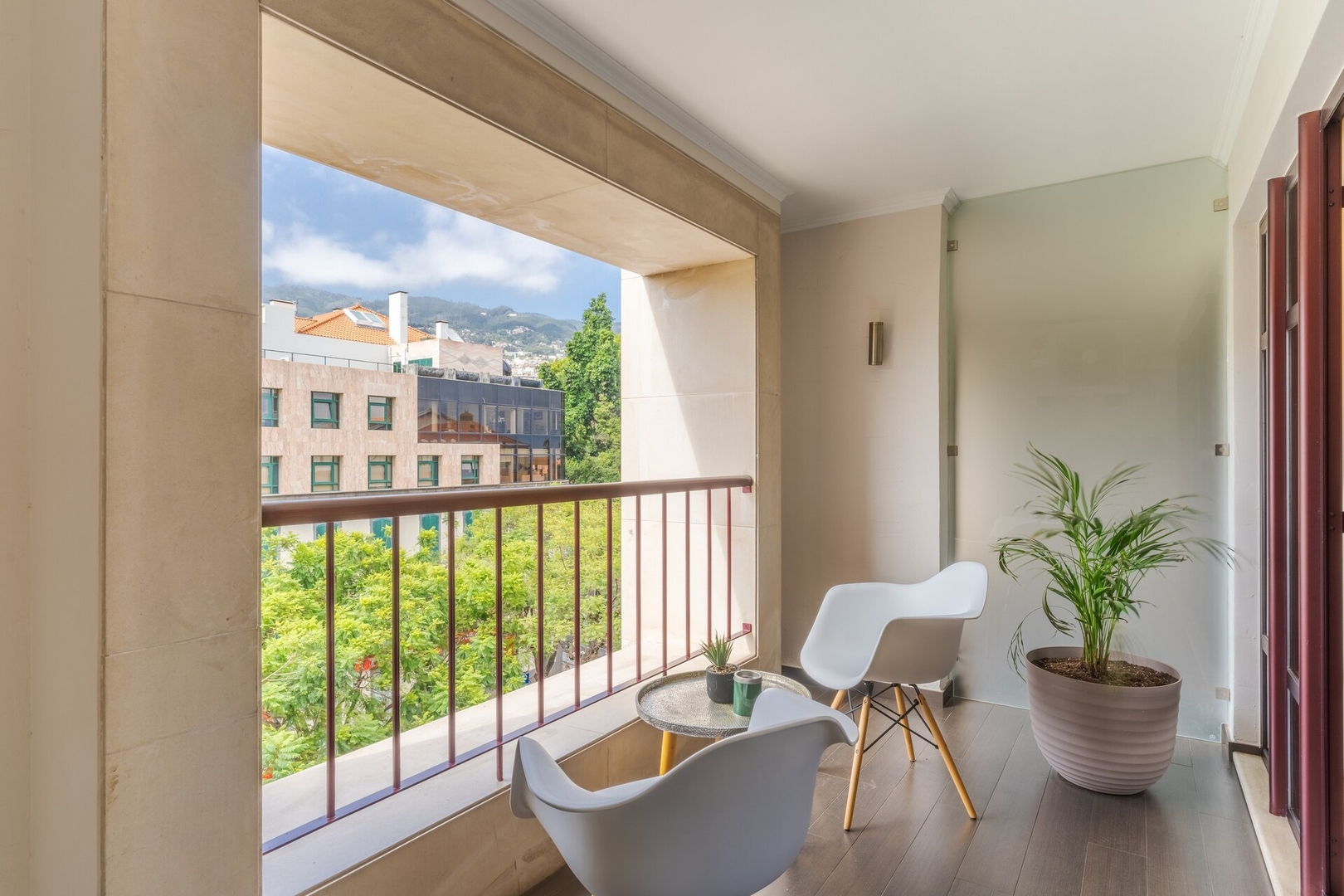 Stay In Avenue Arriaga 10 — 1