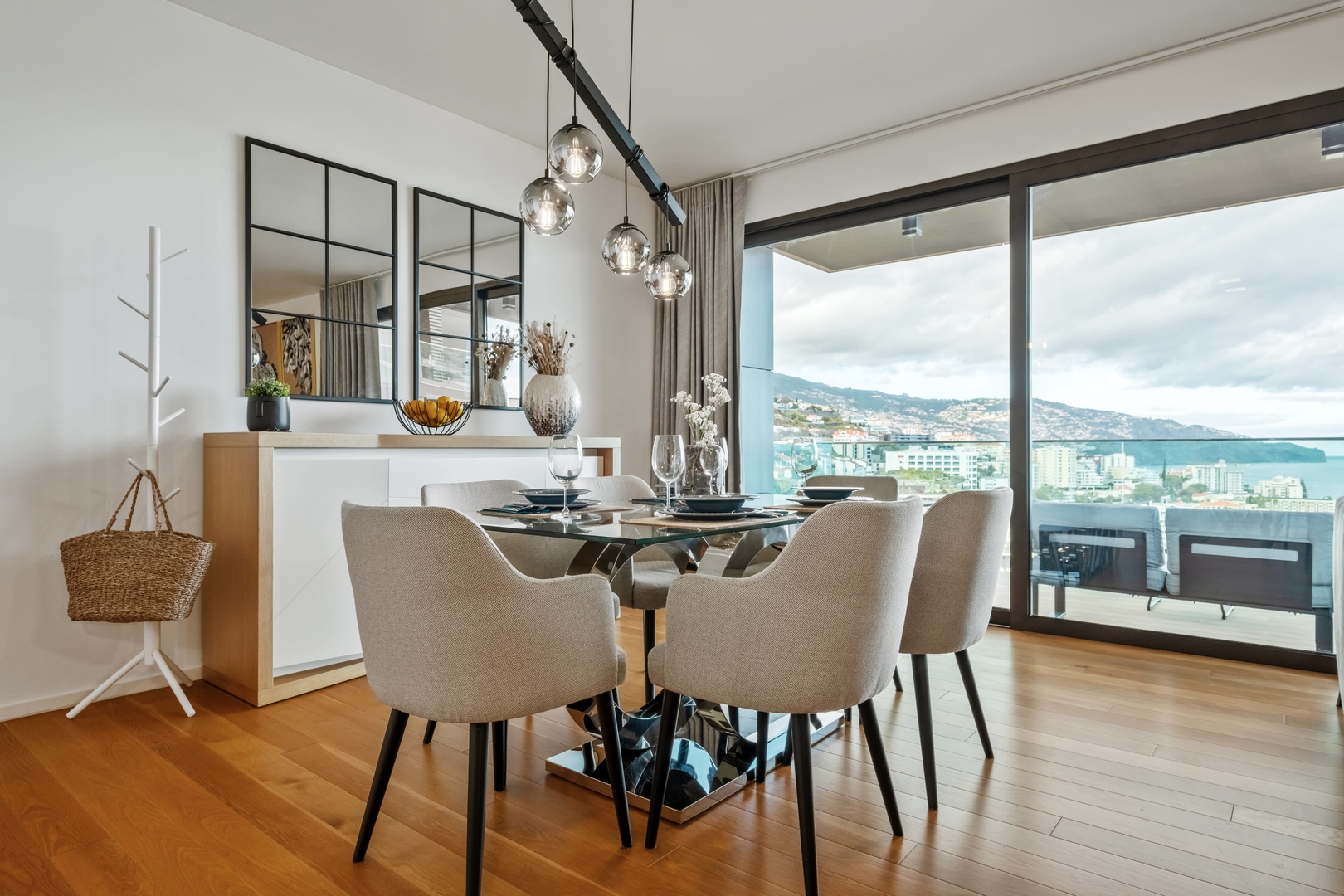 Ajuda I - Penthouse — 21
