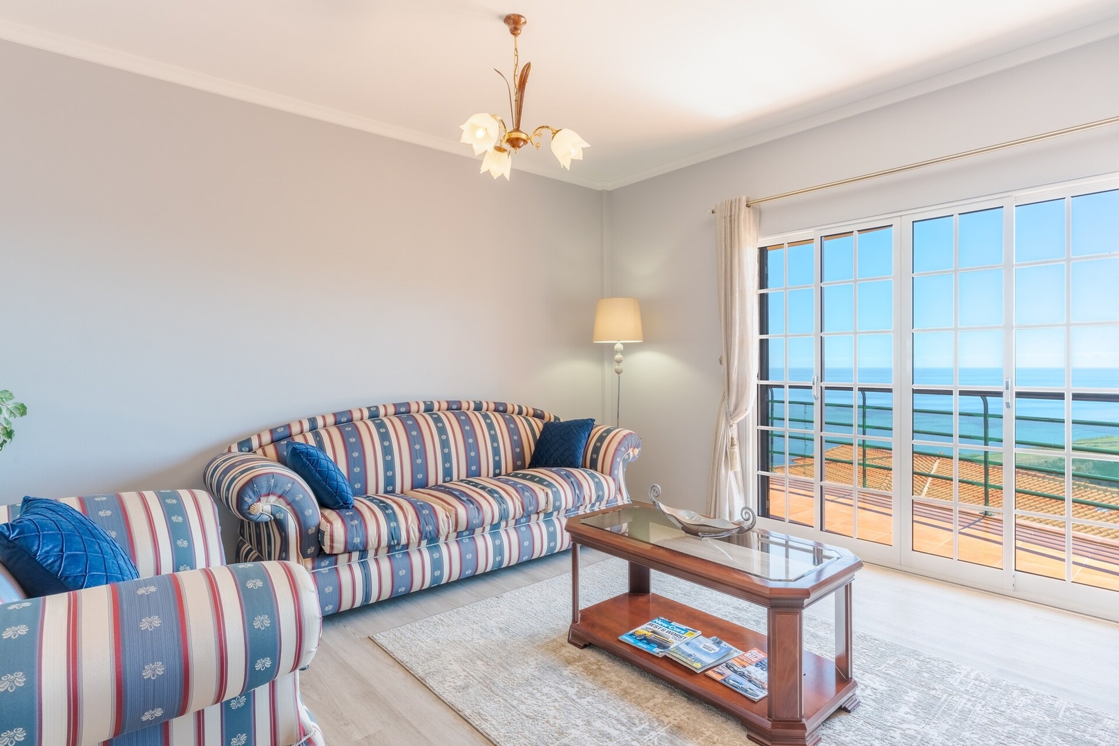 Alegria Apartment — 1