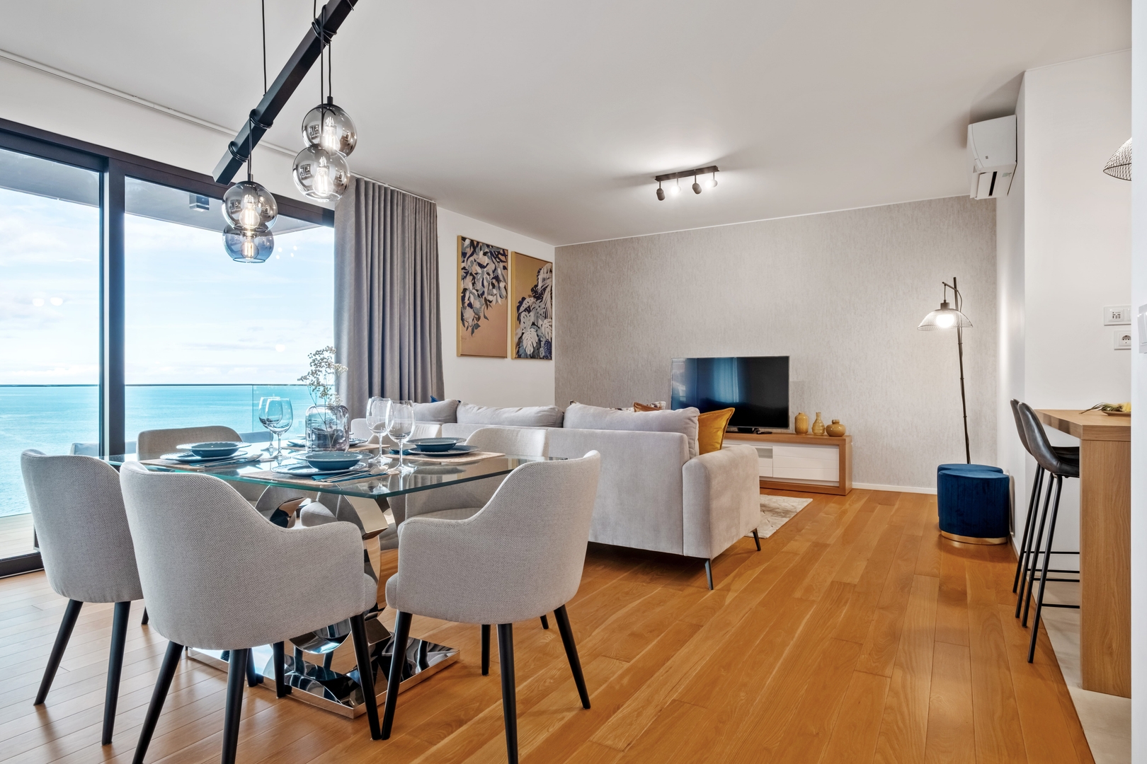 Ajuda I - Penthouse — 17