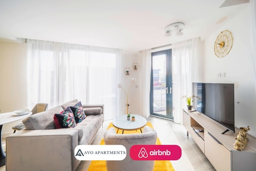 Chic Studio | Prime Location | Free Parking