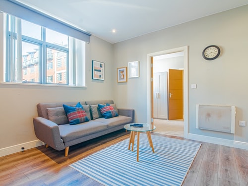 Chic Loft Apartment in Kelham Island, Sheffield