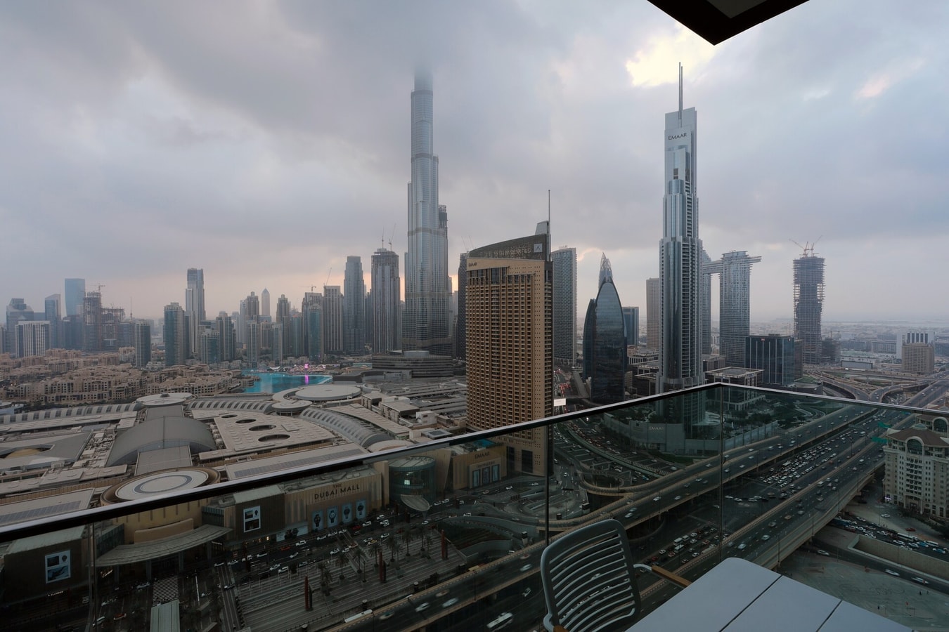 Magnificent 2BR with Burj Khalifa-Fountain views gallery image 19