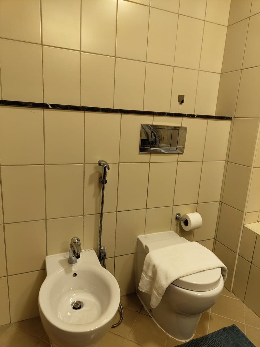 Charming & Comfortable 1BR | Jumeirah Bay X1| JLT gallery image 22
