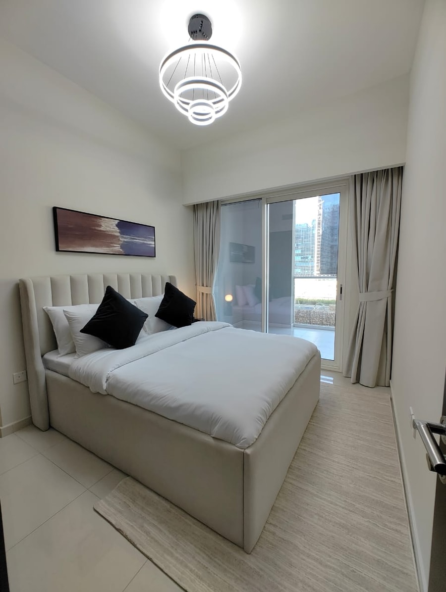 Cozy 2BR Apartment | DAMAC VERA | Business Bay gallery image 18