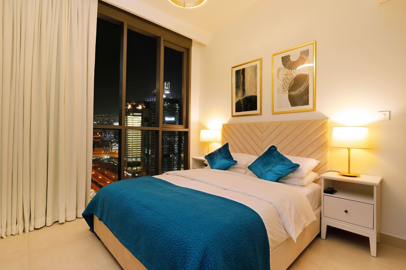 Magnificent 2BR with Burj Khalifa-Fountain views gallery image 18