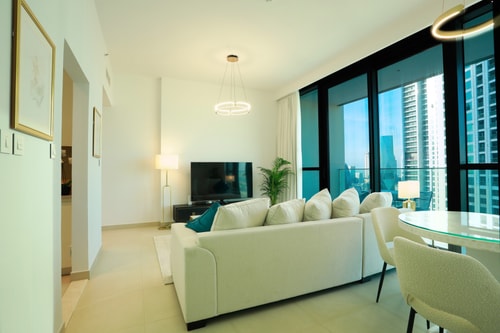 1BR in Downtown Views with Access to Dubai Mall 3 Ultima Homes