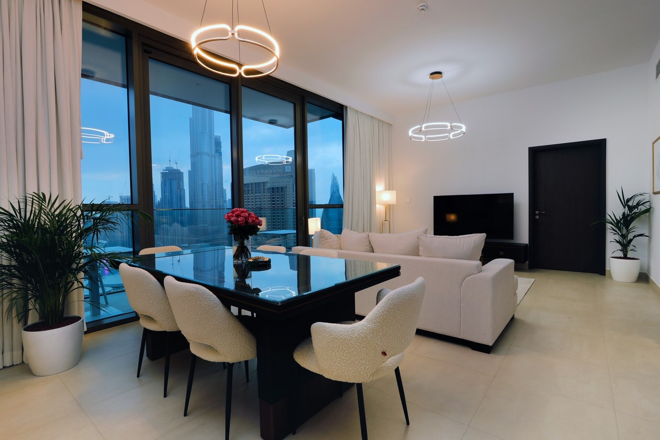 Spacious 3BR | wide & open view to Burj Khalifa 05 gallery image 10