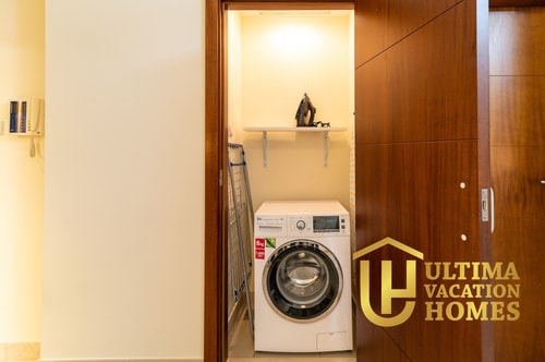 Magnificent 1BR Next to Burj Khalifa & Dubai Mall 8 Ultima Homes