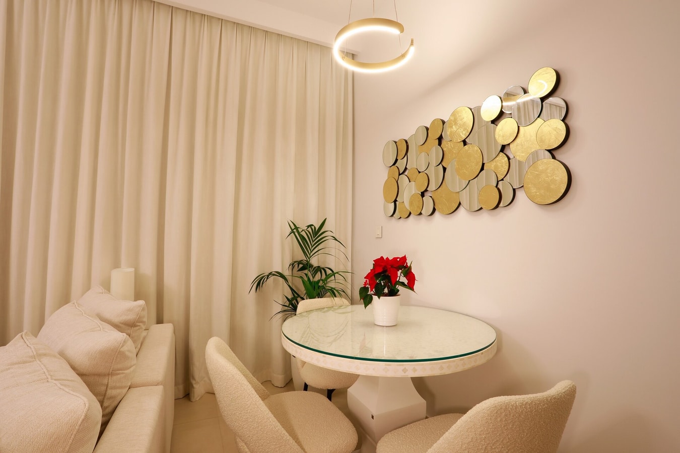 Modern 1BR with Dubai Mall AccesslDowntown Views I gallery image 9