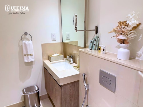 Elegant 2BR Burj Khalifa view-Downtown Views II 12 Ultima Homes