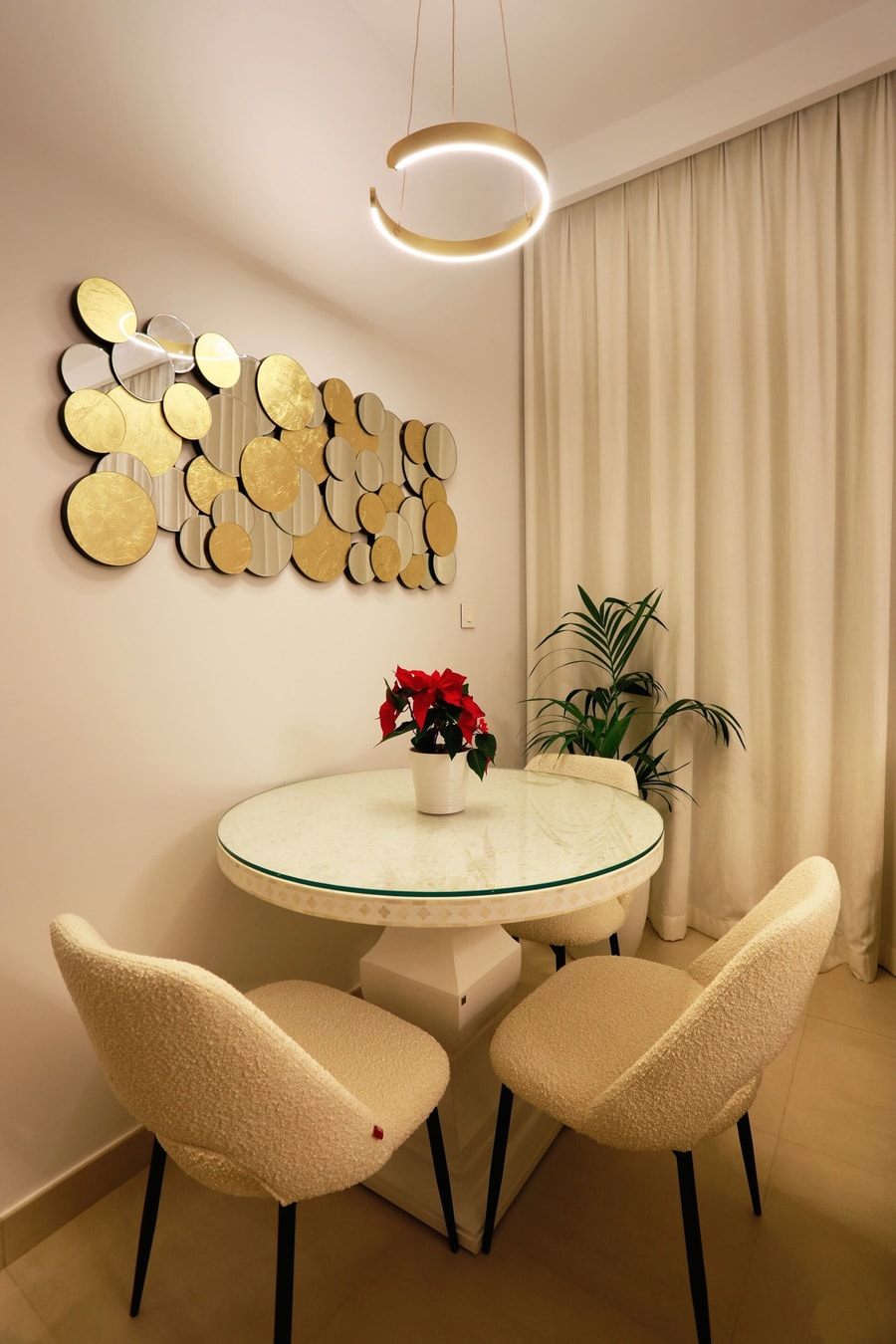 Elegant 1BR| Direct Dubai Mall Access| Downtown gallery image 6
