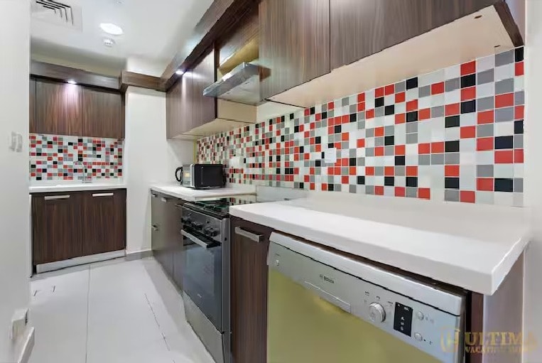 Seaside Elegance | Stunning 1 BR Palm Jumeirah gallery image 11