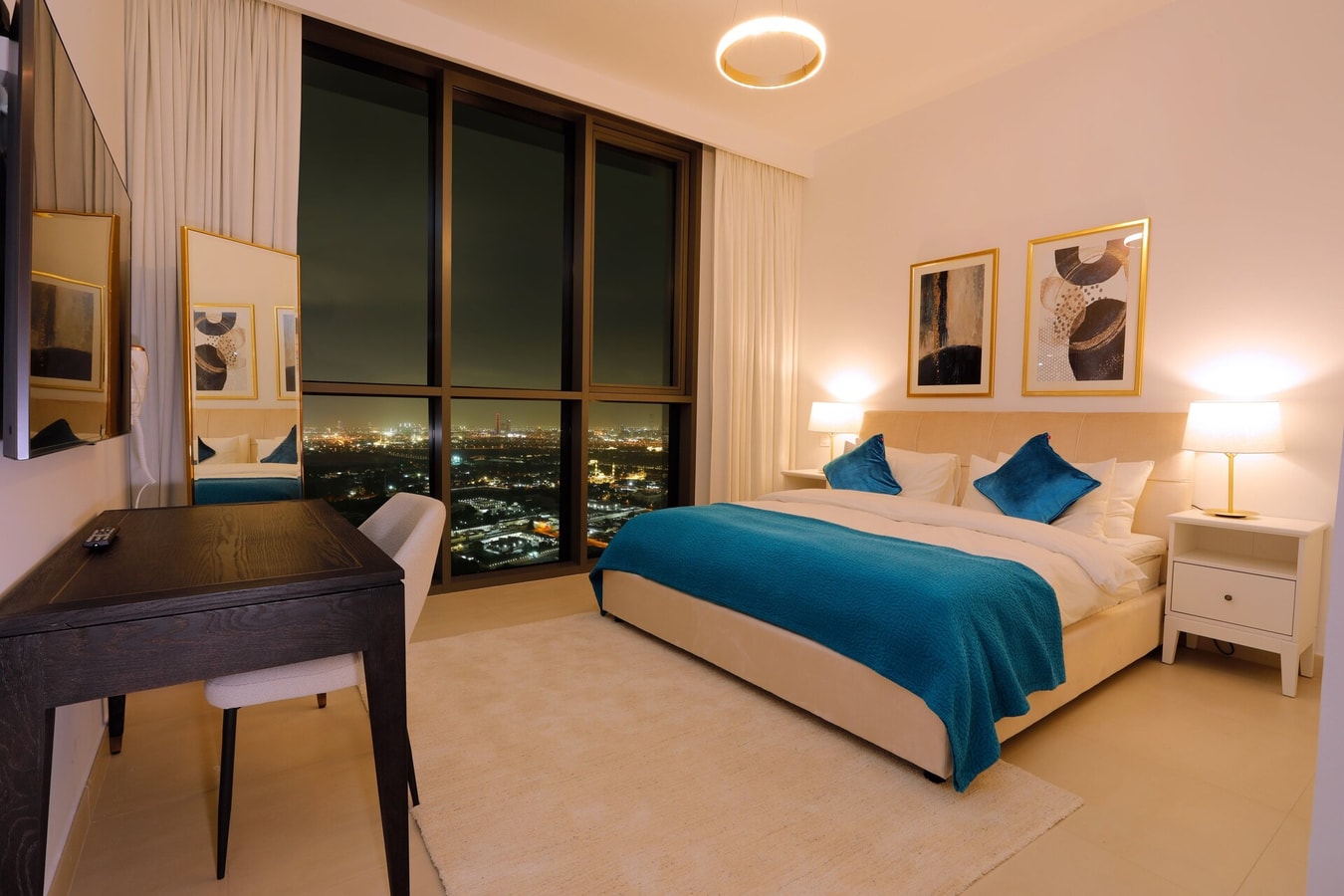 2BR Stylish Corner Unit with Dubai Mall Access gallery image 6