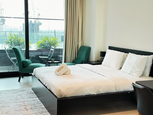 Luxurious Studio in Trillionaire Residences 11 Ultima Homes