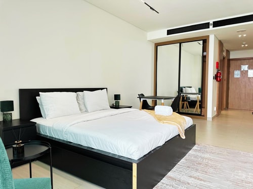 Luxurious Studio in Trillionaire Residences 5 Ultima Homes