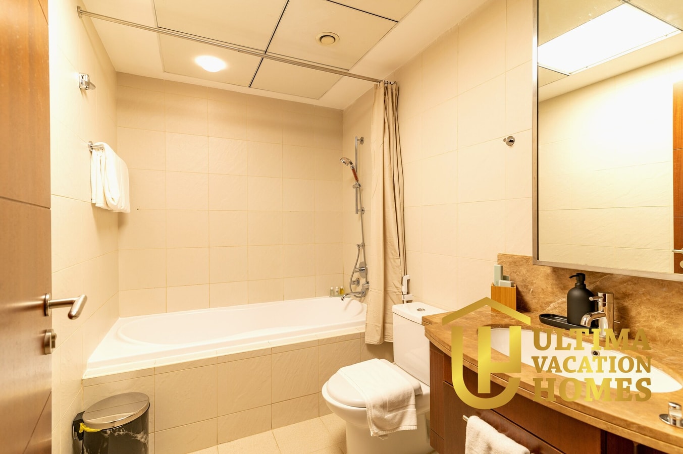 Magnificent 1BR Next to Burj Khalifa & Dubai Mall gallery image 8