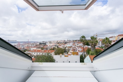 Bairro Alto perfect daylight DUPLEX!! Great WI-FI! Project Habitat | Property management