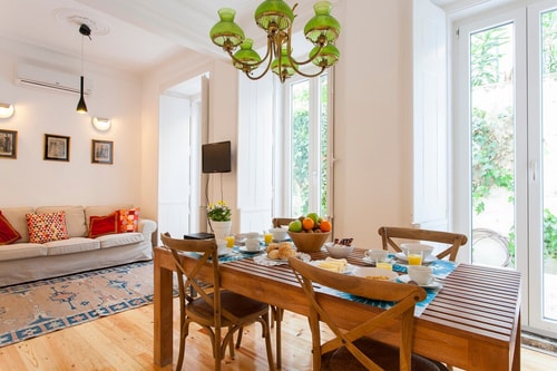 Principe Real Charming Patio flat! Great wi-fi! Project Habitat | Property management