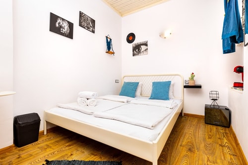 Walking street Standard Room in House Of History