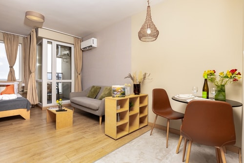 Tomov Plaza Studio in brand new complex.