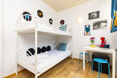 Walking street Bunk Bed Room in House Of History