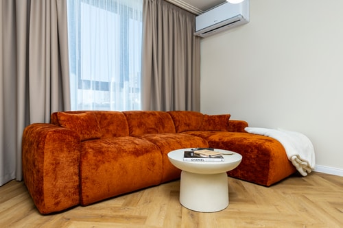 Olive Lux 1BR Central Apartment with Parking / A7