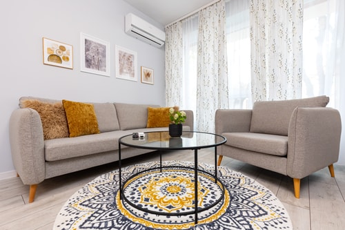 Gorgeous central Yanevi 3 apt / 2 BR & parking