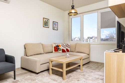Spacious 2BR Apartment Zadruga South