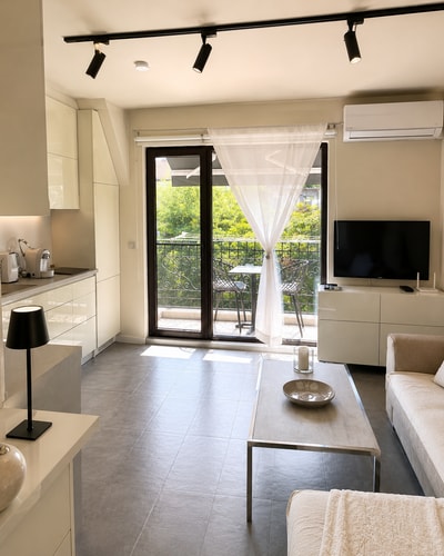 Luxury Central Apartment Panoramix / Kapana