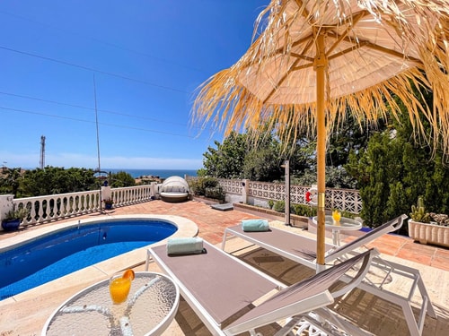 Casa Lina - Private heated pool and close to beach